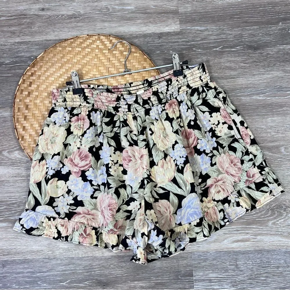 American eagle‎ floral printed ruffle shorts